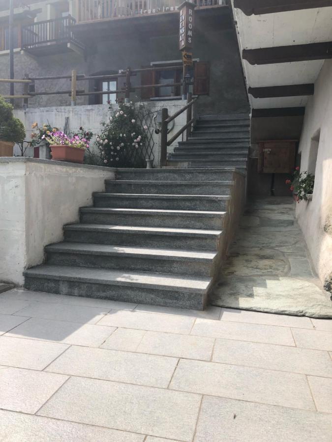 Affittacamere Buenavista Guest House Champoluc Exterior foto